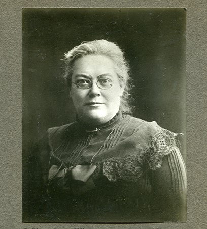 anna-whitlock