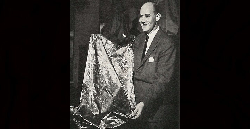 Leendet säljer varan NK Kompanirullan 1959-1