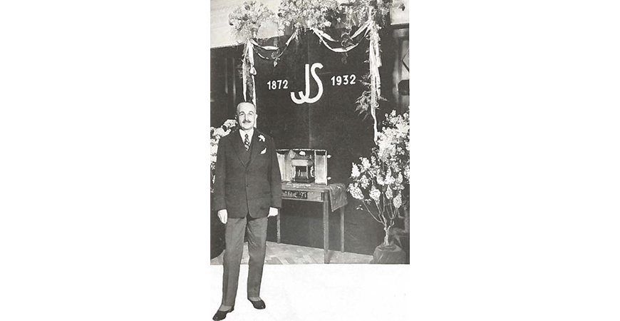 NK-Chefen tackar 1932