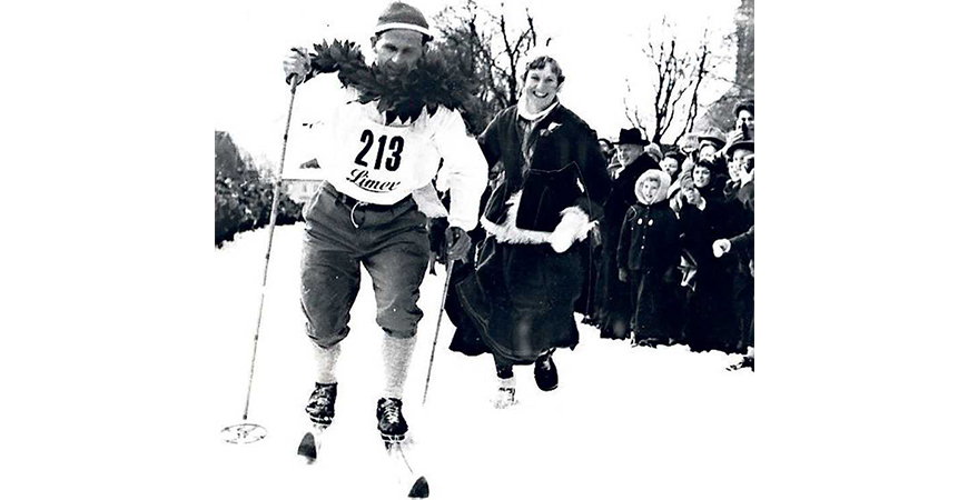 Sixten Jernberg åker Vasaloppet år 1955. Foto Alf Lidman SVT.