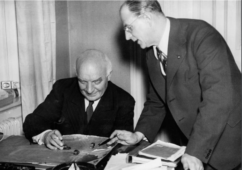 Statsminister i körskola