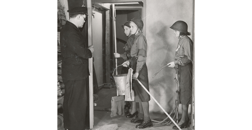 Skyddsövning i Valand