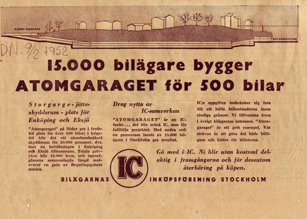 Gulnat tidningsklipp som är datummärkt.