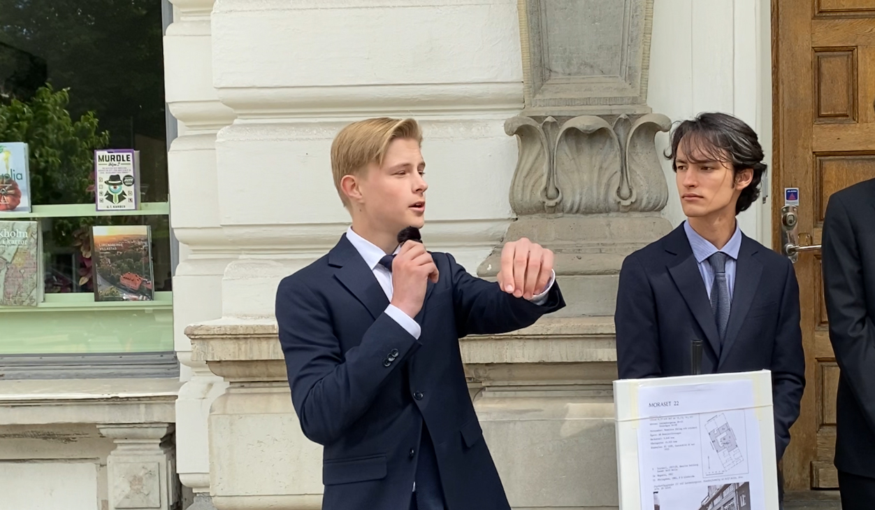 Presentation på stadsvandring om Bonnierförlagen.